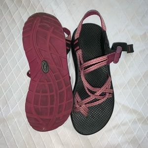 Chacos Women 8